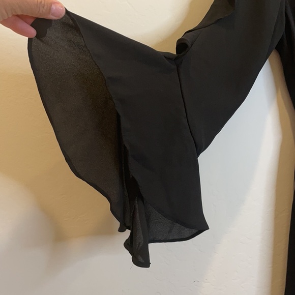 Mustard Seed black romper size Small (Y) - Picture 3 of 7